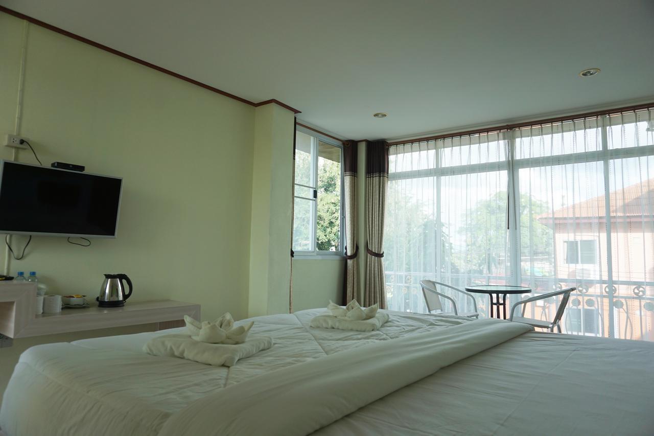 Honey Hotel Chiang Saen Bagian luar foto